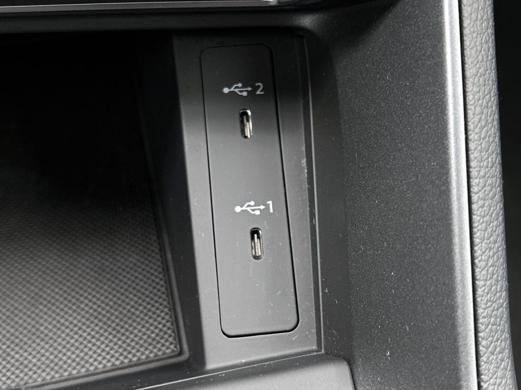 Audi Q3 sportback 35 tfsi s edition | 20" audi sport velgen | virtual cockp