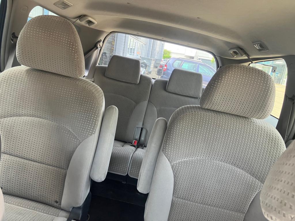 Mitsubishi Grandis 2.4-16v intense 6 persoons airco