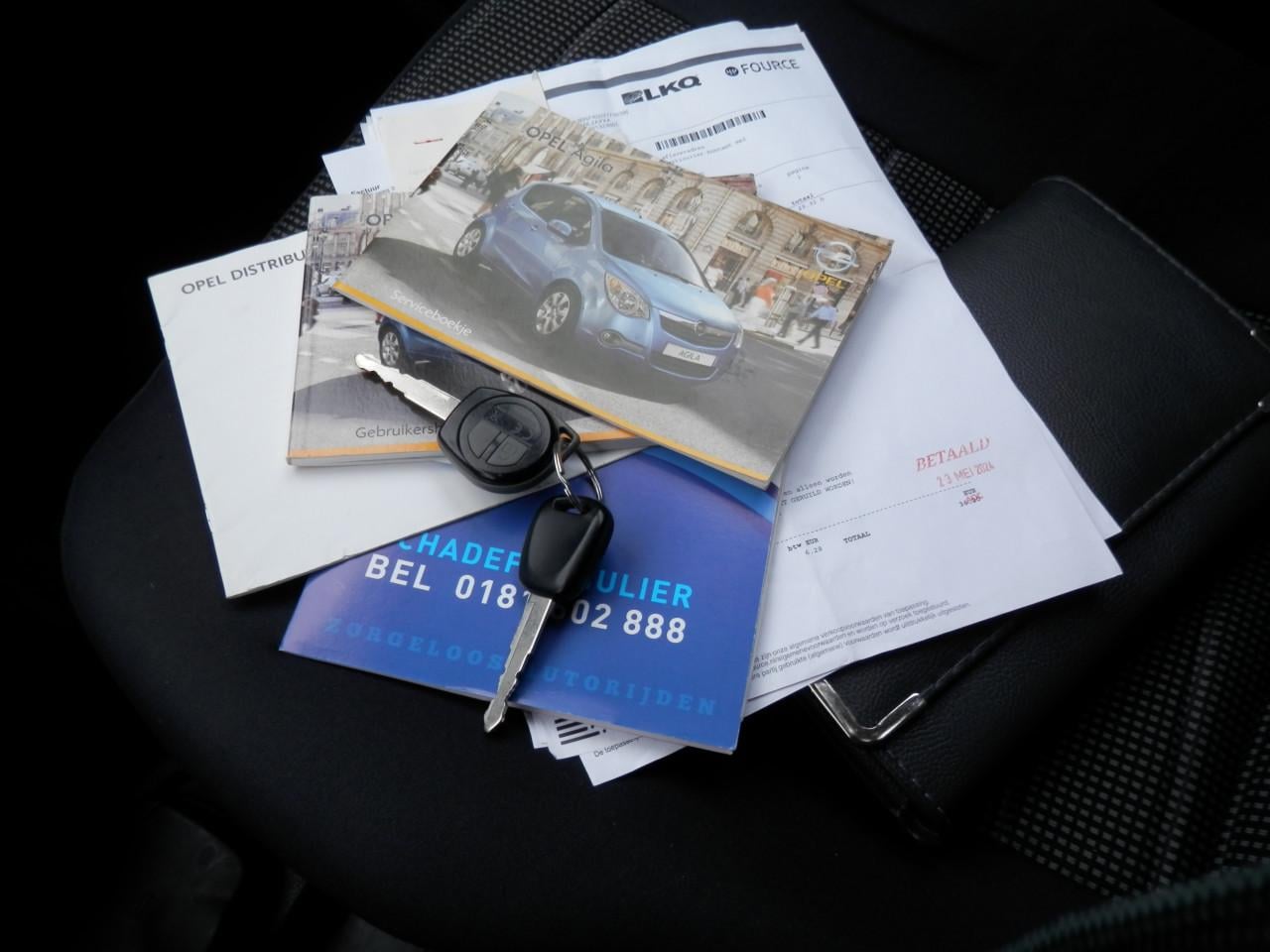Auto Garant Biedt Aan: Opel Agila 1.2 Enjoy
