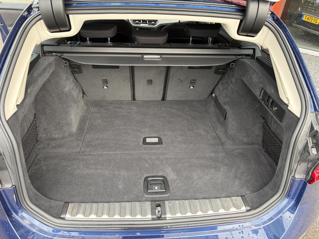 BMW 3-serie touring 320i high executive edition