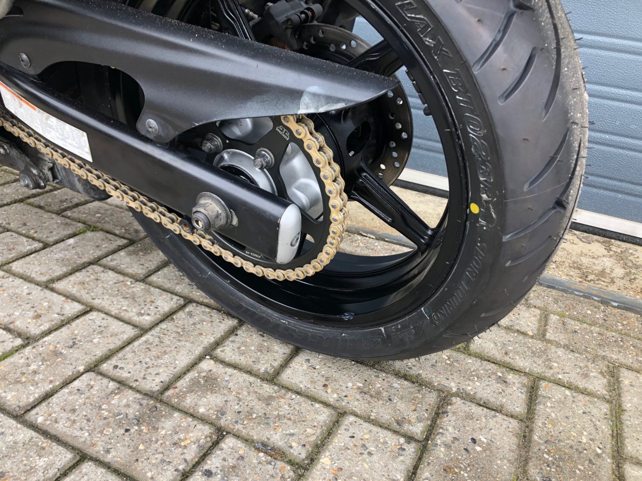Suzuki Gladius 650 met ABS uit 2013, net onderhoud gehad, nwe banden €3250-