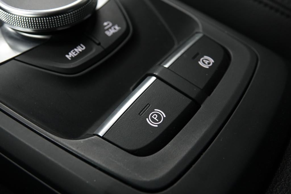 Audi Q2 35 tfsi s edition | keyless | acc | camera |
