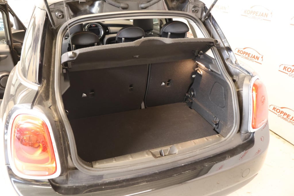 Mini One mini 1.5 first salt nl auto,btw, carplay, all season, cruise,