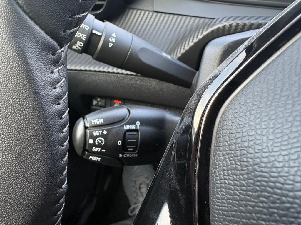 Peugeot 208 1.2 puretech allure pack