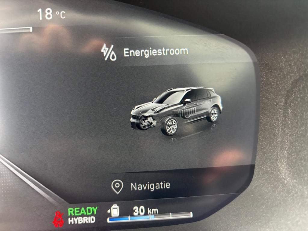 Lynk & Co 01 1.5 261pk, pano, 360gr camera, adaptive cc, carplay