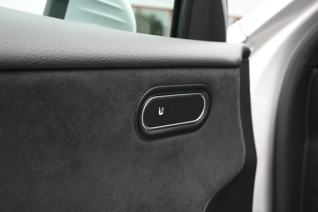 Mercedes-Benz A-Klasse 180 business solution amg