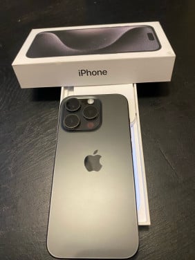 IPhone 15 Pro | Als nieuw