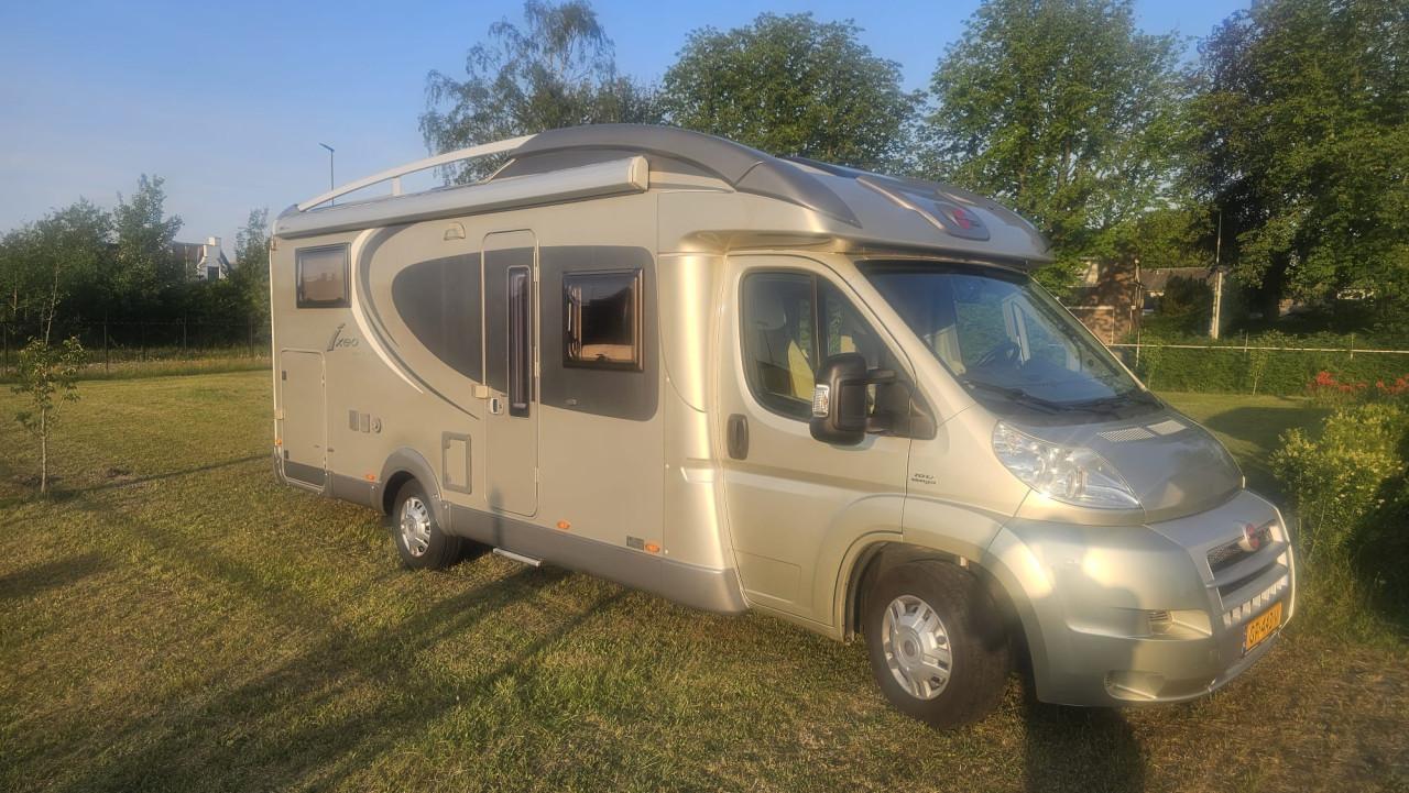 Camper Bürstner Ixeo 726 it plus