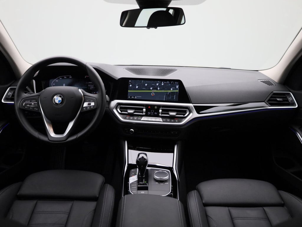 BMW 3-serie touring 318i corporate executive | automaat | lmv | parkeer sen