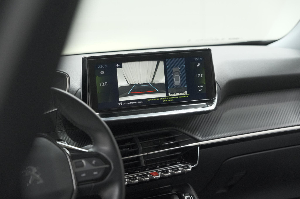 Peugeot 2008 puretech 100 allure | camera | navigatie | apple carplay | par