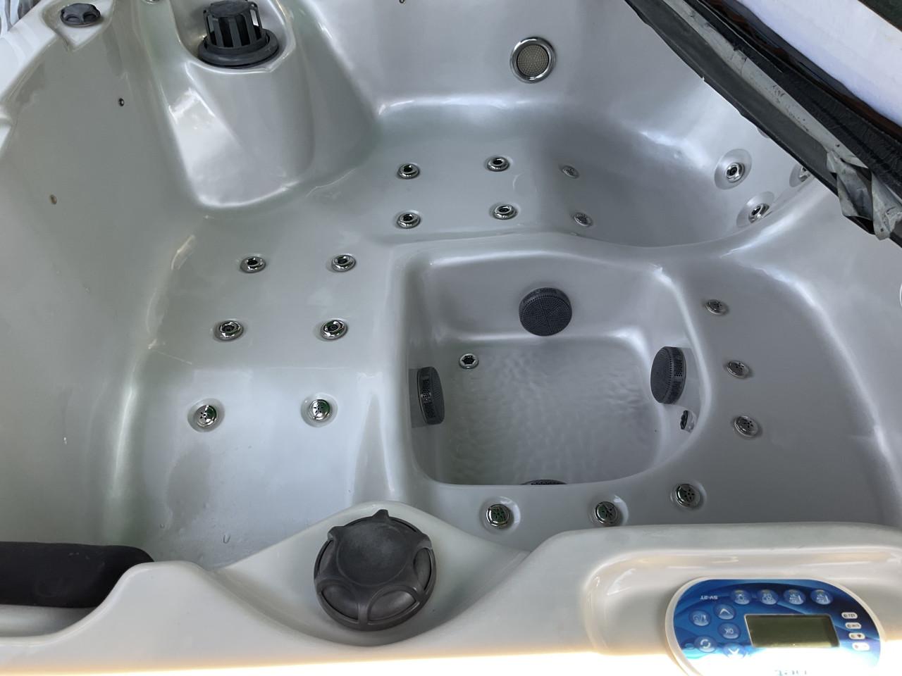Jakuzzi