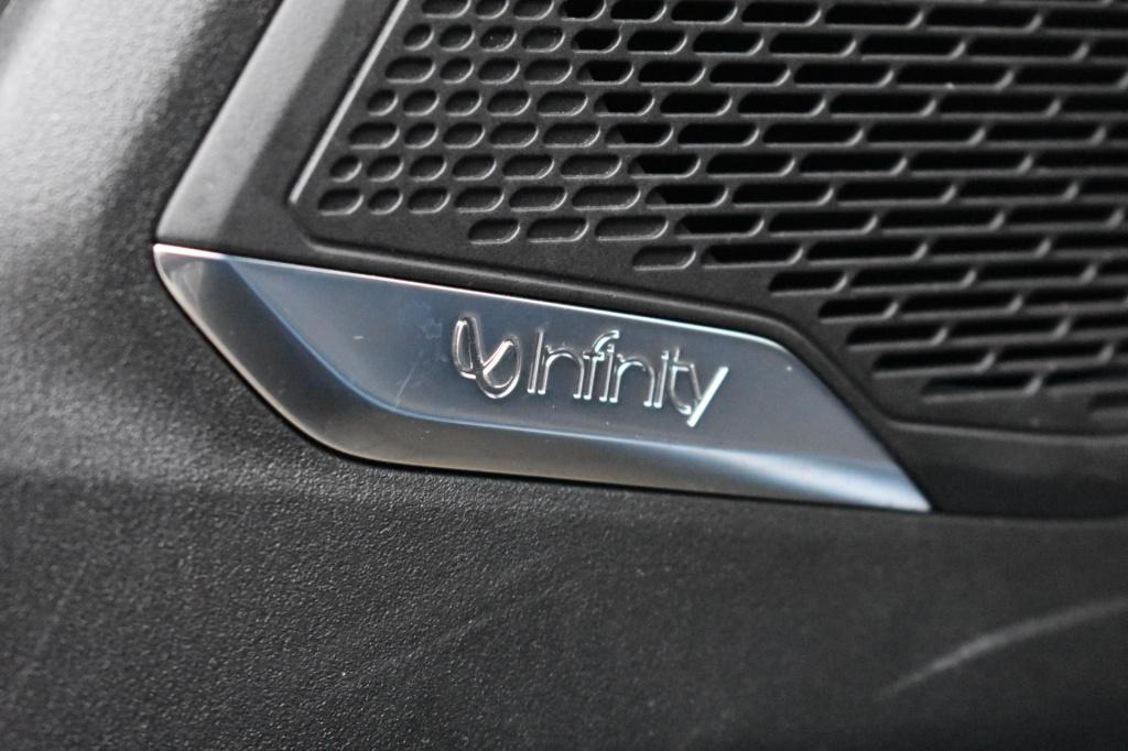 Lynk & Co 01 1.5 | trekhaak | infinity | soh 94% | pano | nap | dealer onde