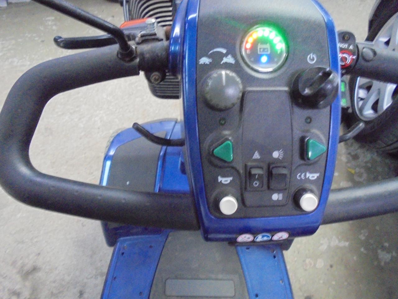 Te Koop een Schootmobiel Élégance serie + € 45