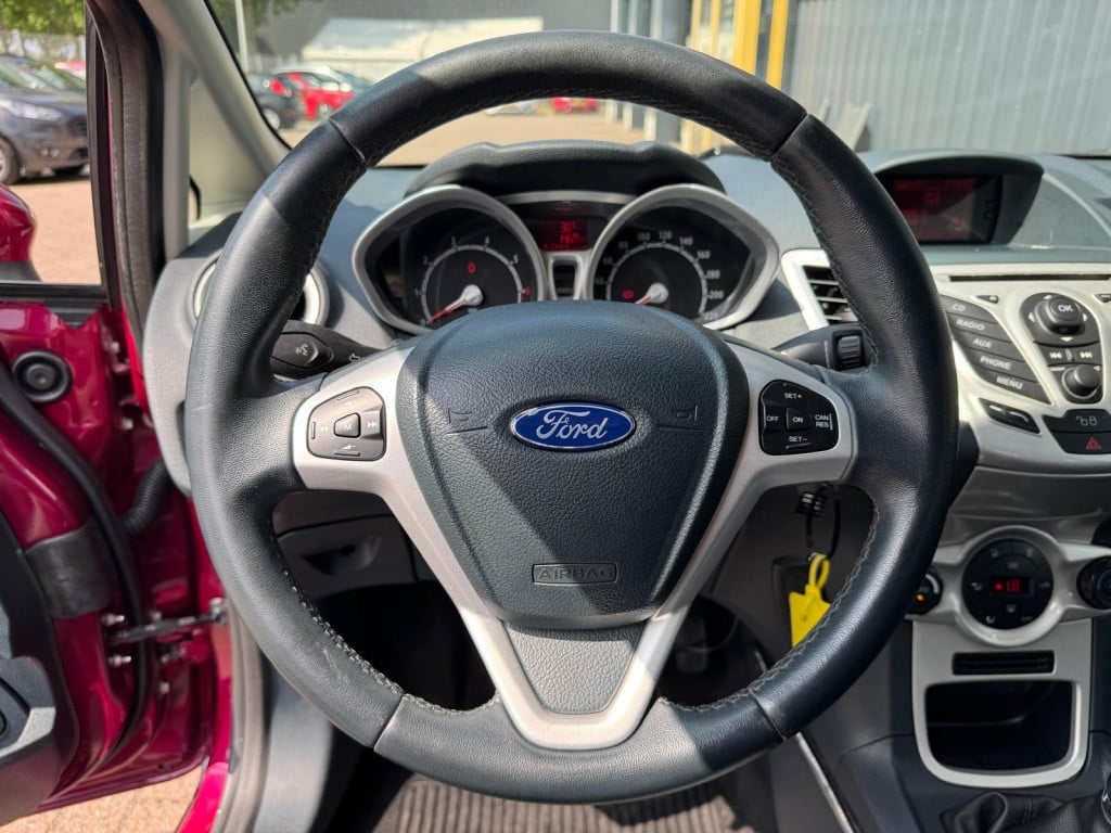 Ford Fiesta 1.25 titanium