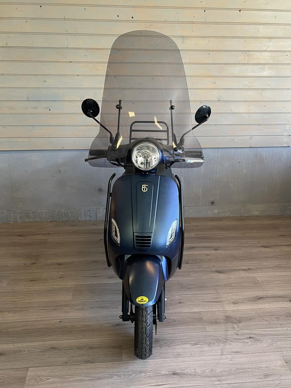 Scooterpromo Goes | Grote voorraad nieuwe SANTINI scooters