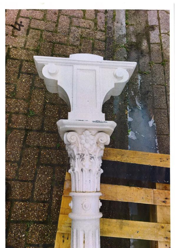 Antieke Gietijzeren Steunpilaar / Baluster