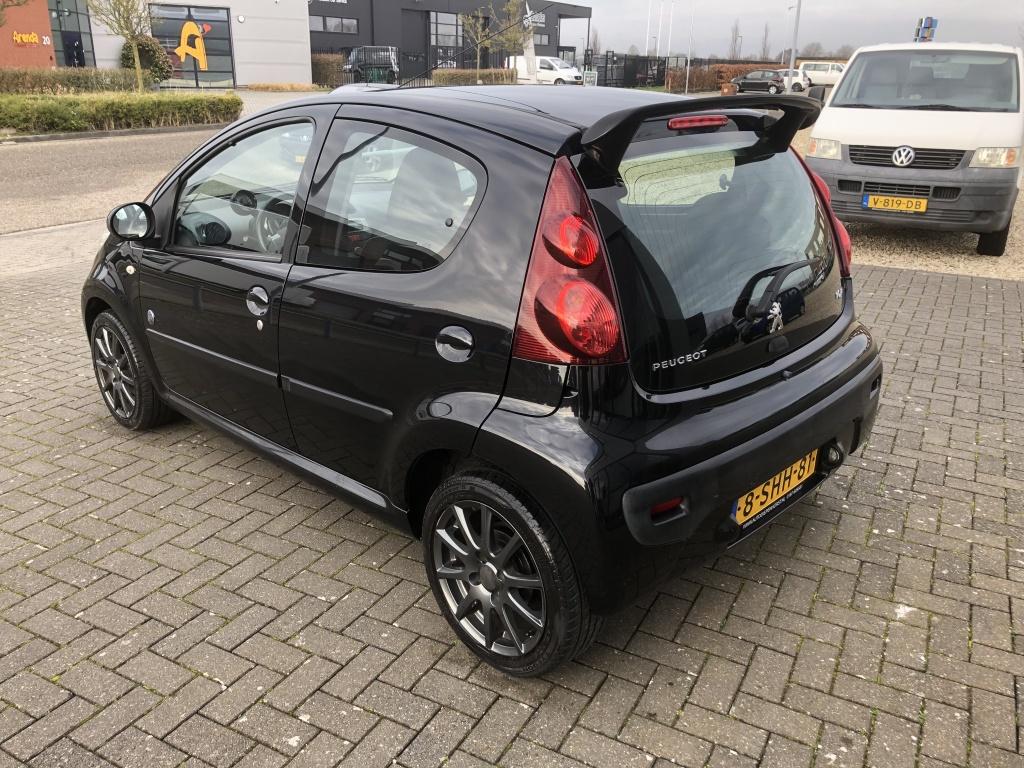 Peugeot 107 1.0 envy 1e eigenaar