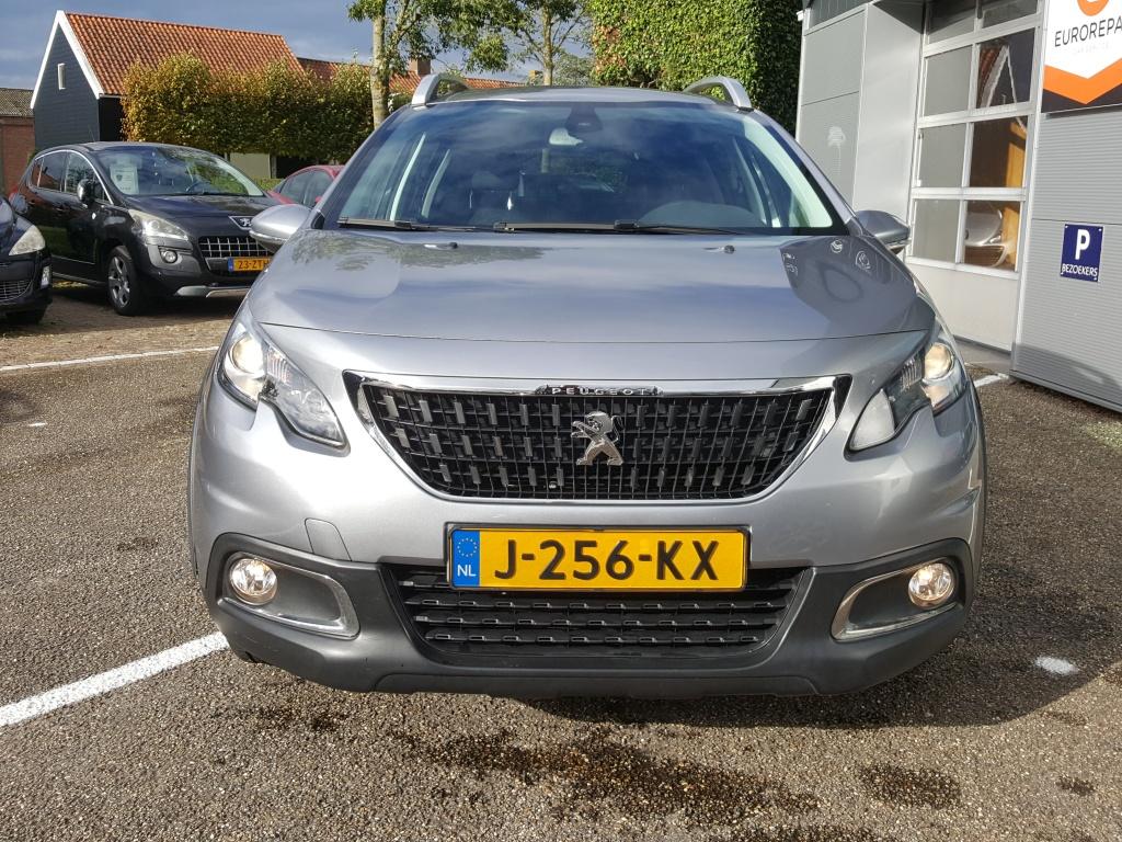 Peugeot 2008 1.2 130pk signature apple carplay & android auto | navigatie t