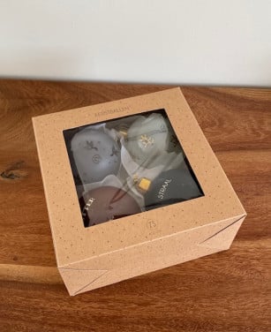 Zusss | Doosje met 4 Kerstballen | Multicolor