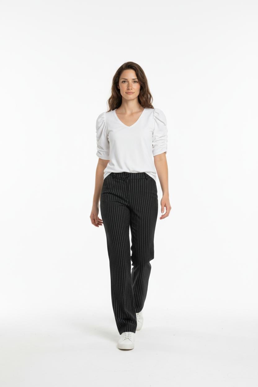 Partij nieuwe kleding 25 stuks