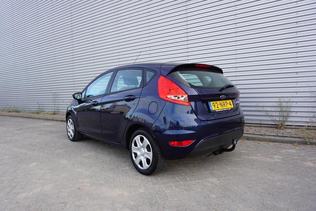 Ford Fiesta 1.25 limited airco / elektr. ramen / nap