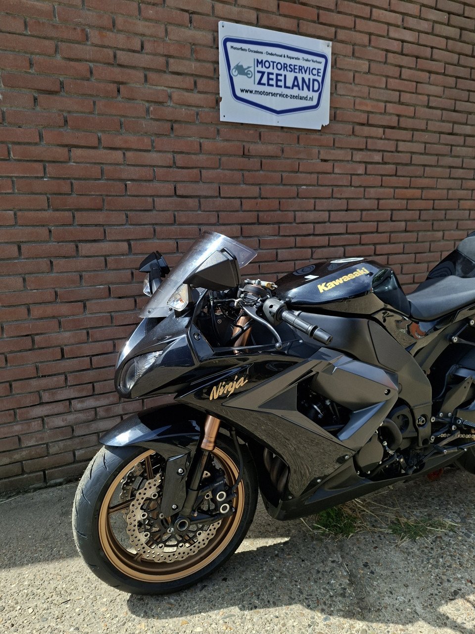 Kawasaki ZX-10R (Plaatje!)