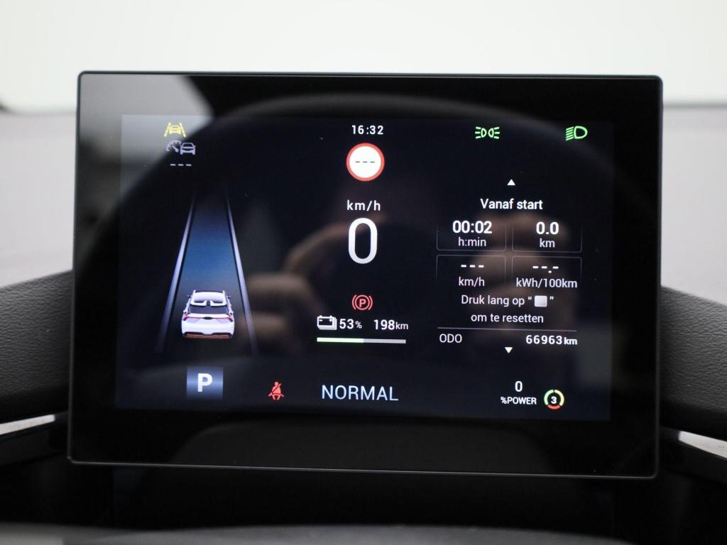 MG Mg4 long range 64kwh luxury | navi | led koplampen | 360 camera | stoelv