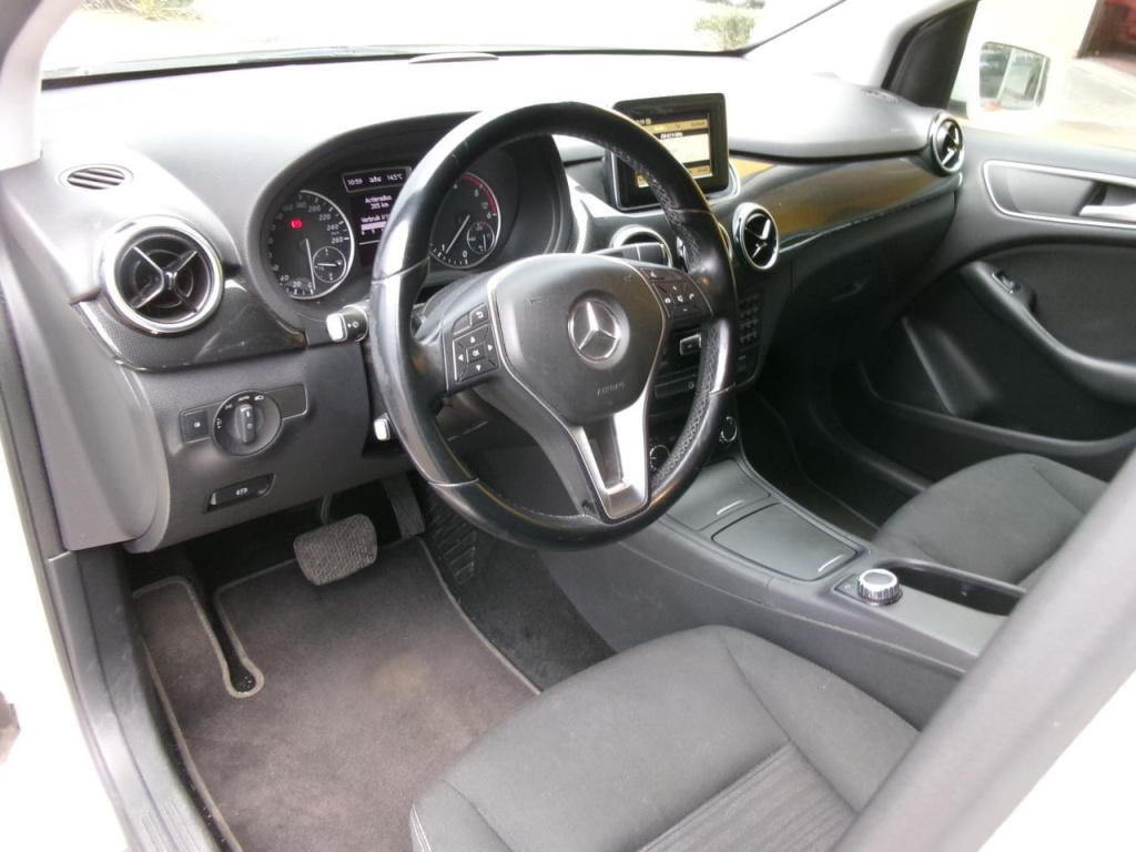 Mercedes-Benz B-Klasse 180 cdi automaat, airco, navi, pdc, trekhaak
