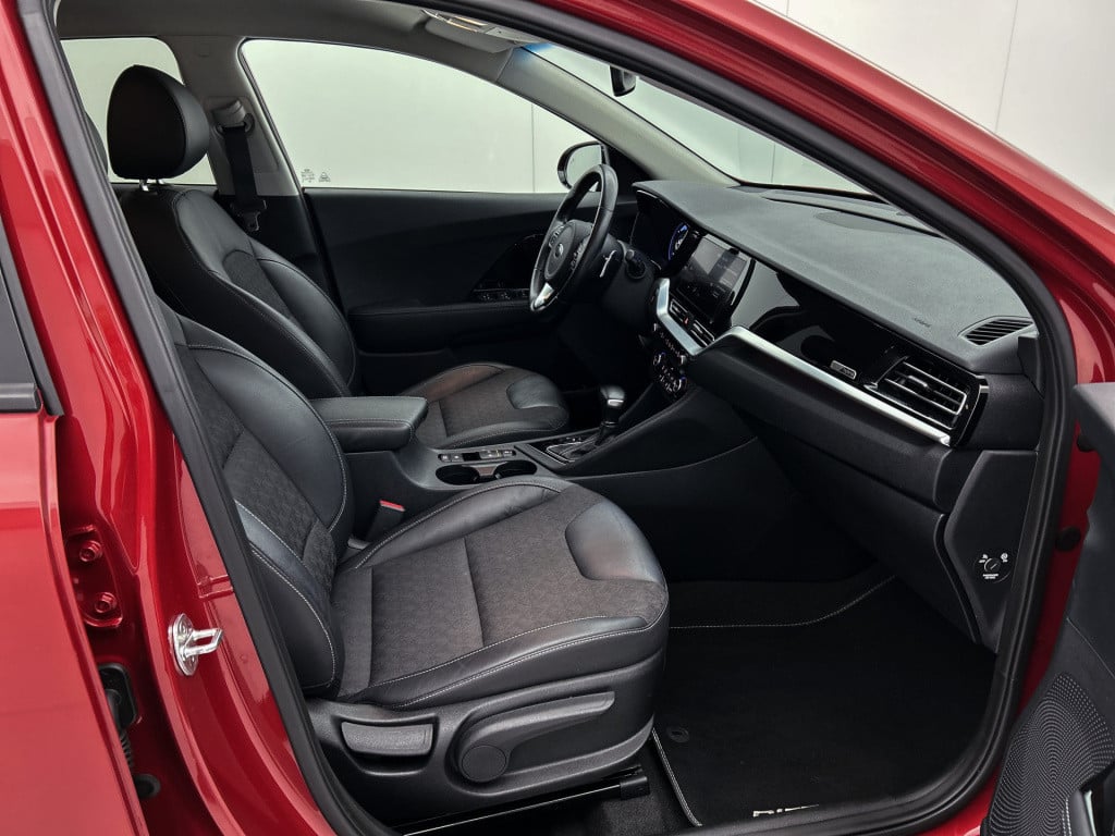 Kia Niro 1.6 gdi phev dynamicplusline | trekhaak | 18 inch |