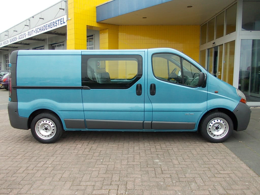 Renault Trafic 1.9 dci l2/h1 dc dubbele cabine airco