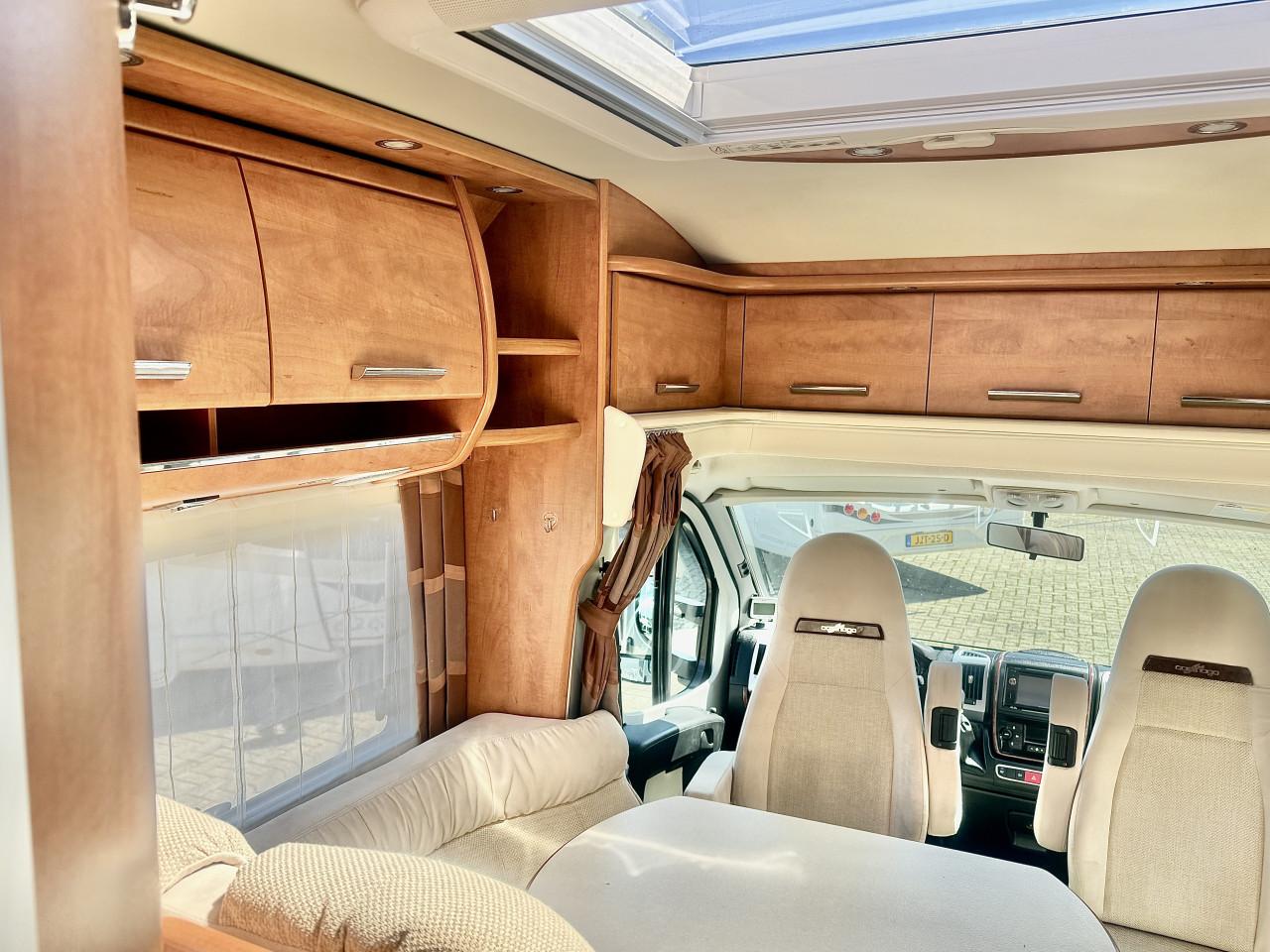 Carthago Chic C-line (Lengtebedden, Luchtvering, Luxe uitvoering!!)