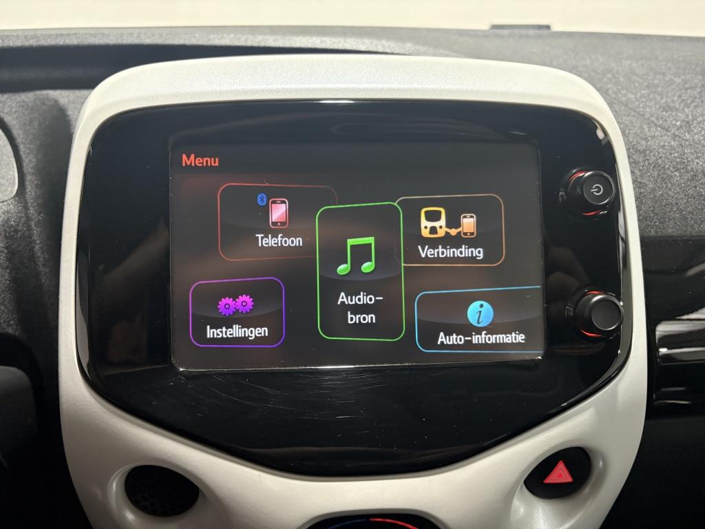 Toyota Aygo 1.0 vvt-i x-pure | lichtmetaal | airco |