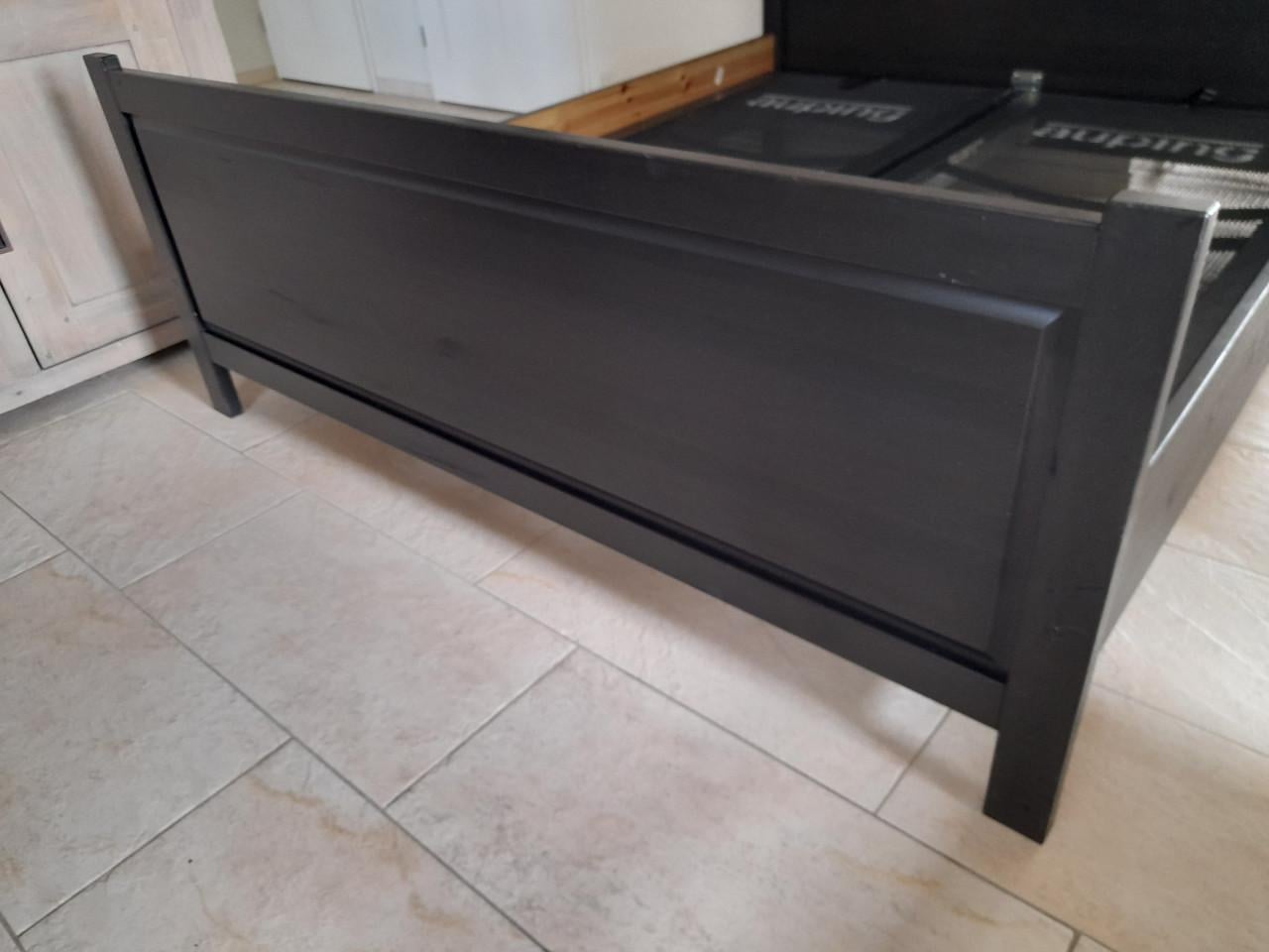 2 Persoons bed met verstelbare Auping bodems 160 x 200 (in goede staat )
