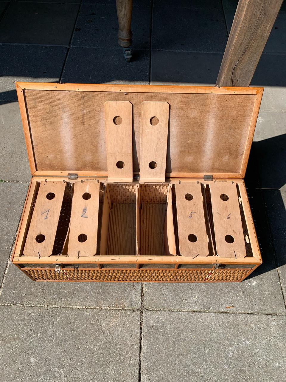 Vintage duivenmand, transport mand voor 6 duiven