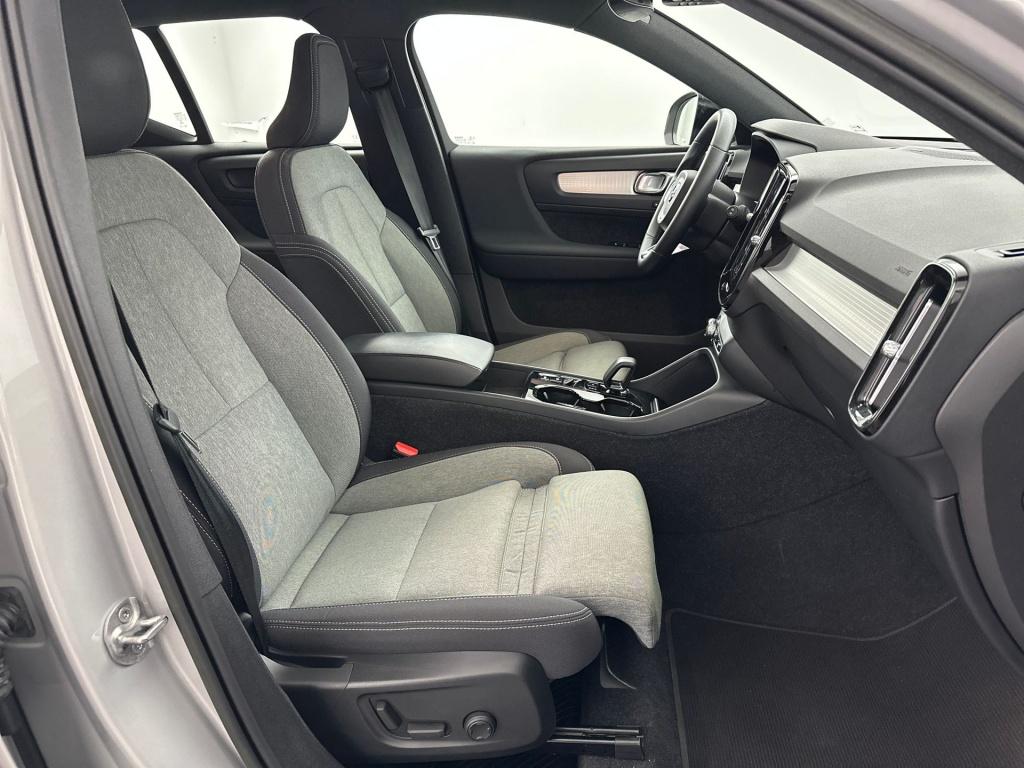 Volvo XC40 t4 211pk recharge plus dark| 360camera| adap.cruise| h&k audio| 