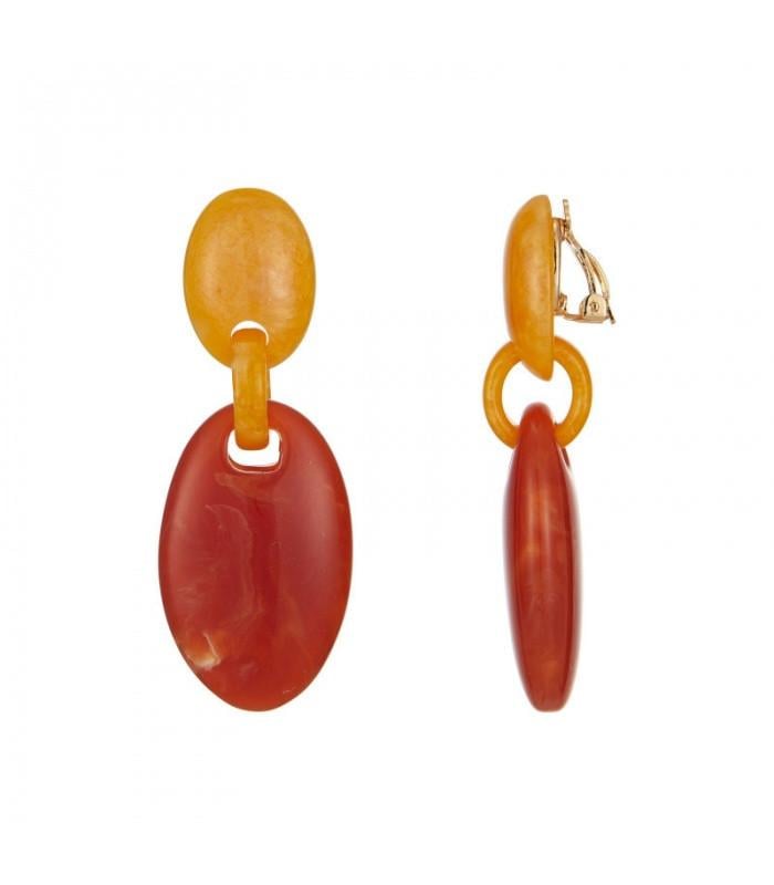 Gele oorclips met een oranje hanger