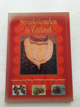 Boek: streeksieraden in Zeeland
