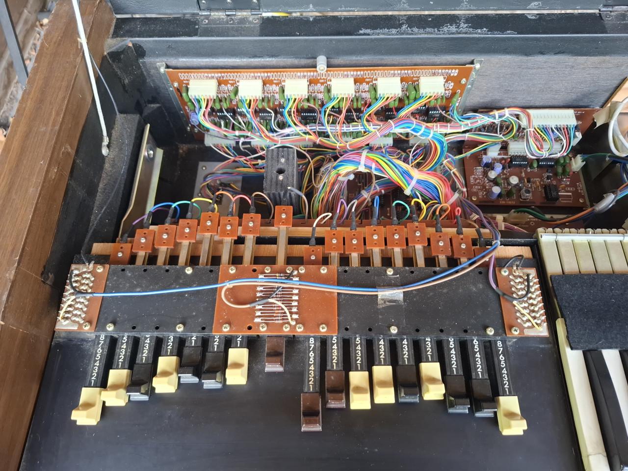 HAMMOND X-5