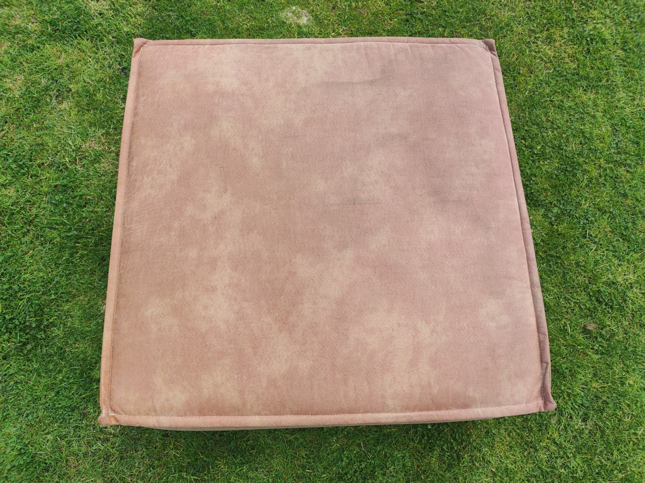 Umix hocker