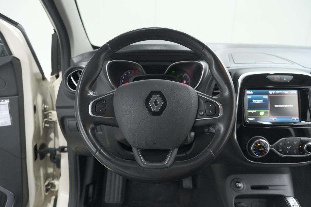 Renault Captur tce 120 edc intens | camera | dodehoekdetectie | navigatie |