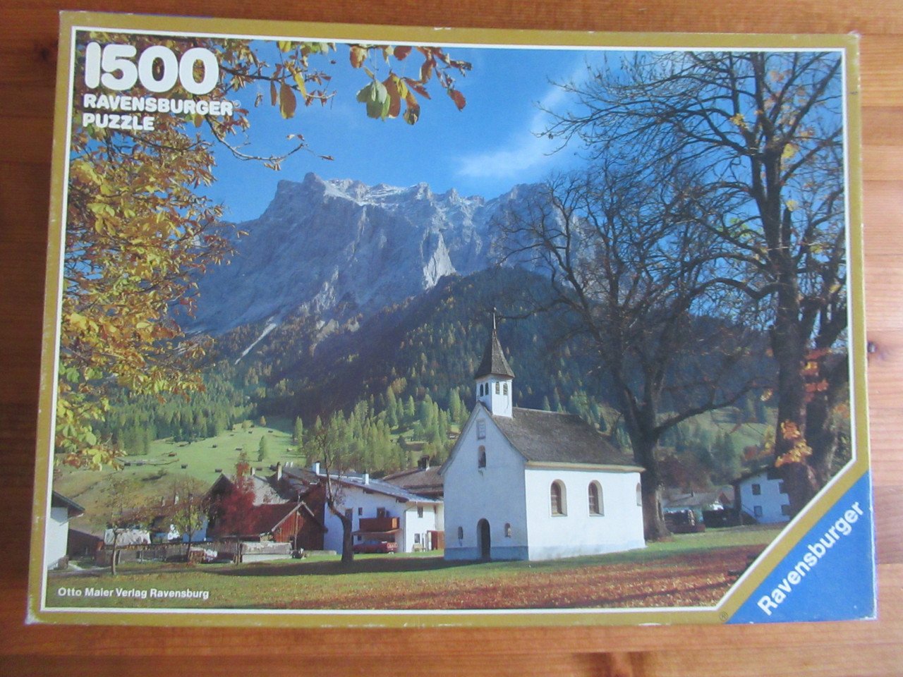 2 leuke volledige puzzels van 1500 stukjes.