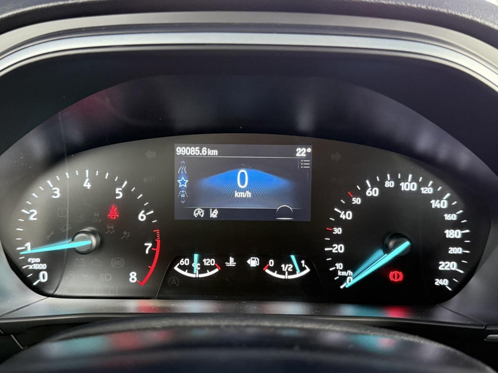 Ford Focus wagon 1.0 ecoboost hybrid st line style 17'' lmv | trekhaak | ke