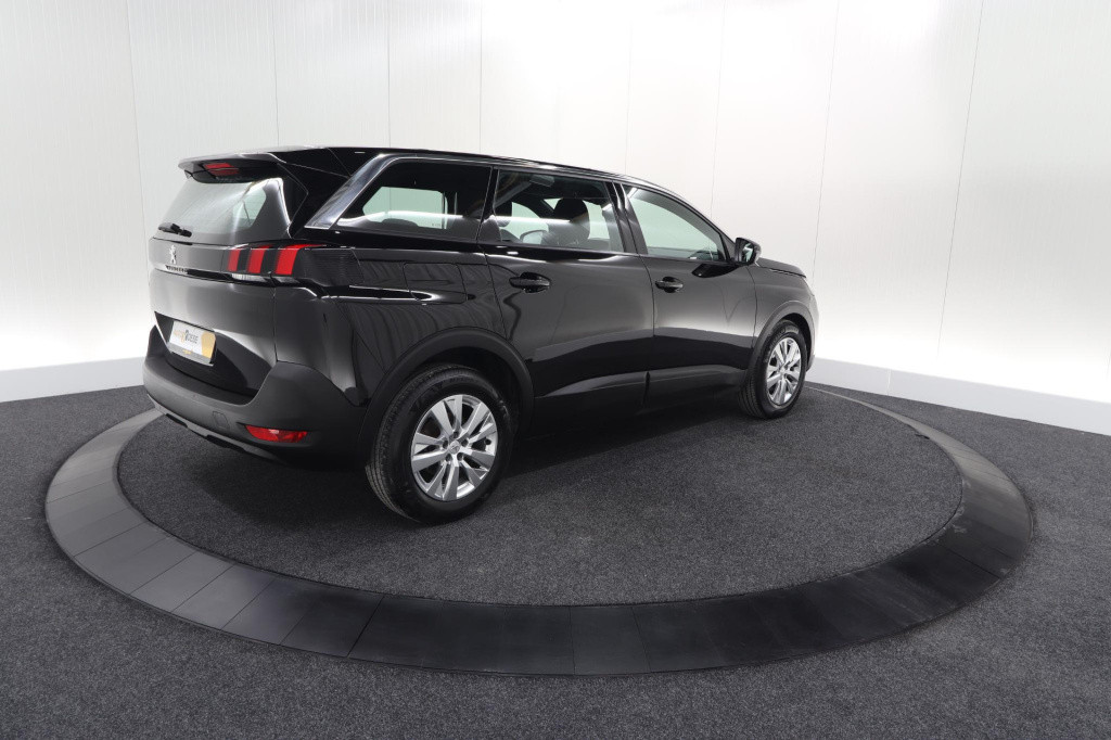 Peugeot 5008 puretech 130 eat8 active pack | 7 zitplaatsen | camera | navig