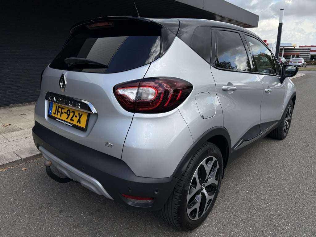 Renault Captur 1.3 tce version s // automaat // trekhaak //