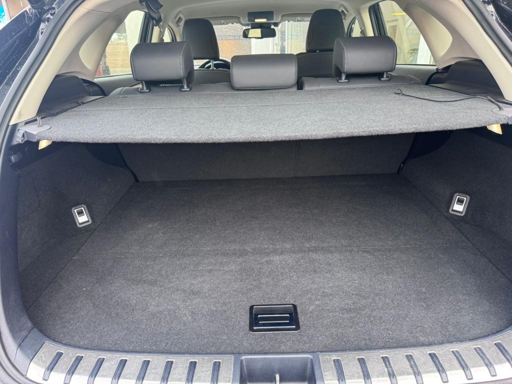 Lexus Nx 300h awd business line