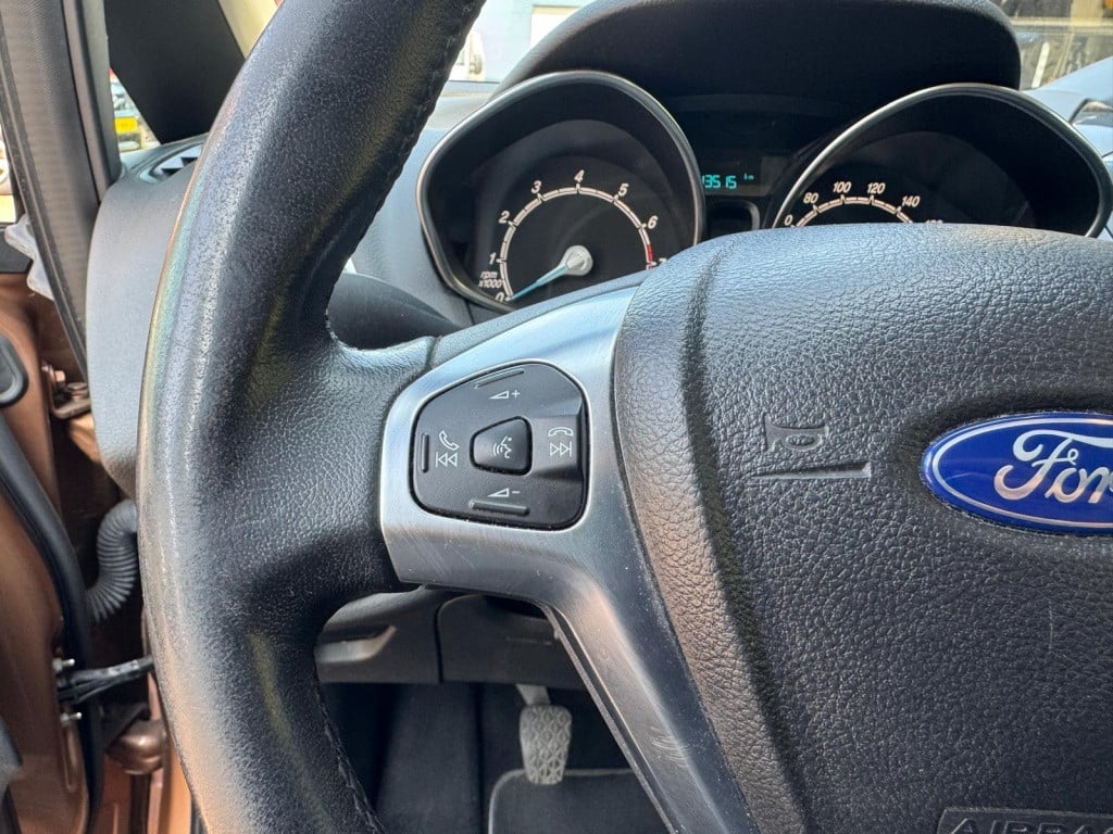 Ford B-max 1.0 ecob. titanium - nieuwe distributieriem -