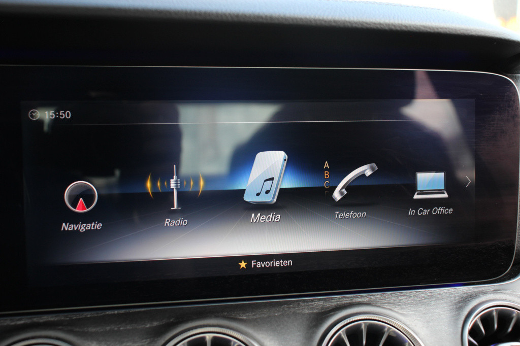 Mercedes-Benz Cls 450 4matic premium plus | luchtvering | burmester | 360 c
