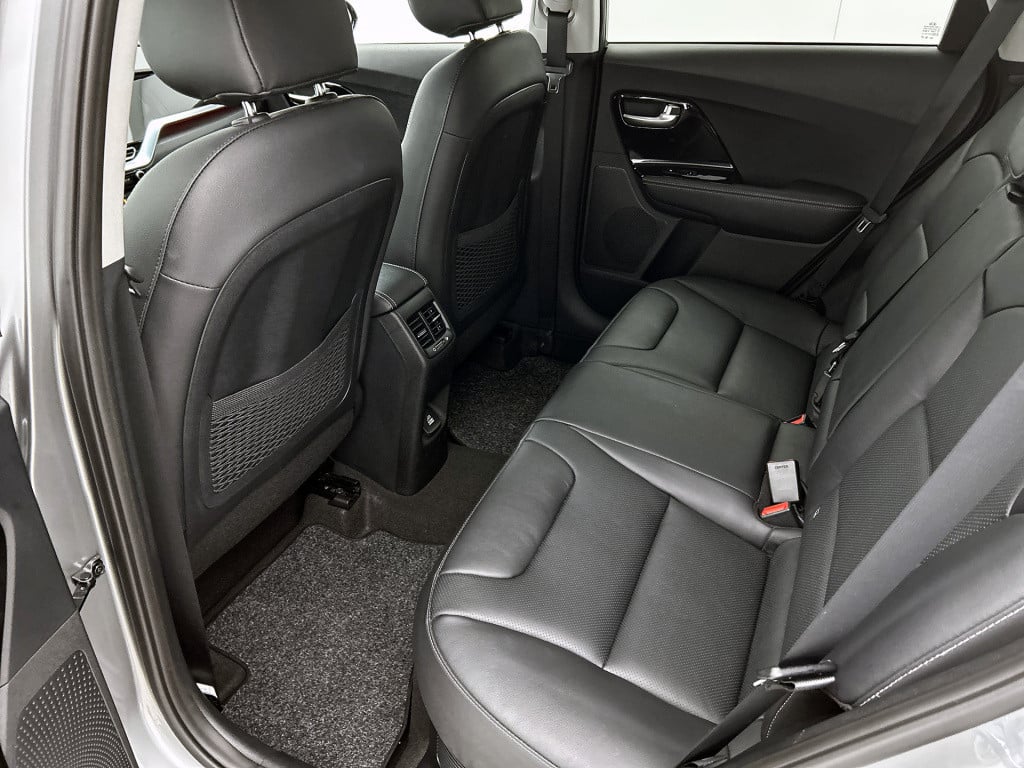 Kia Niro 1.6 gdi hybrid executiveline limited | leder | elektrische stoelen