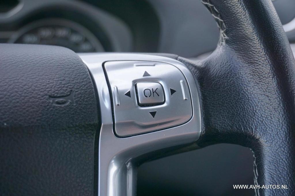 Ford S-Max 2.0-16v
