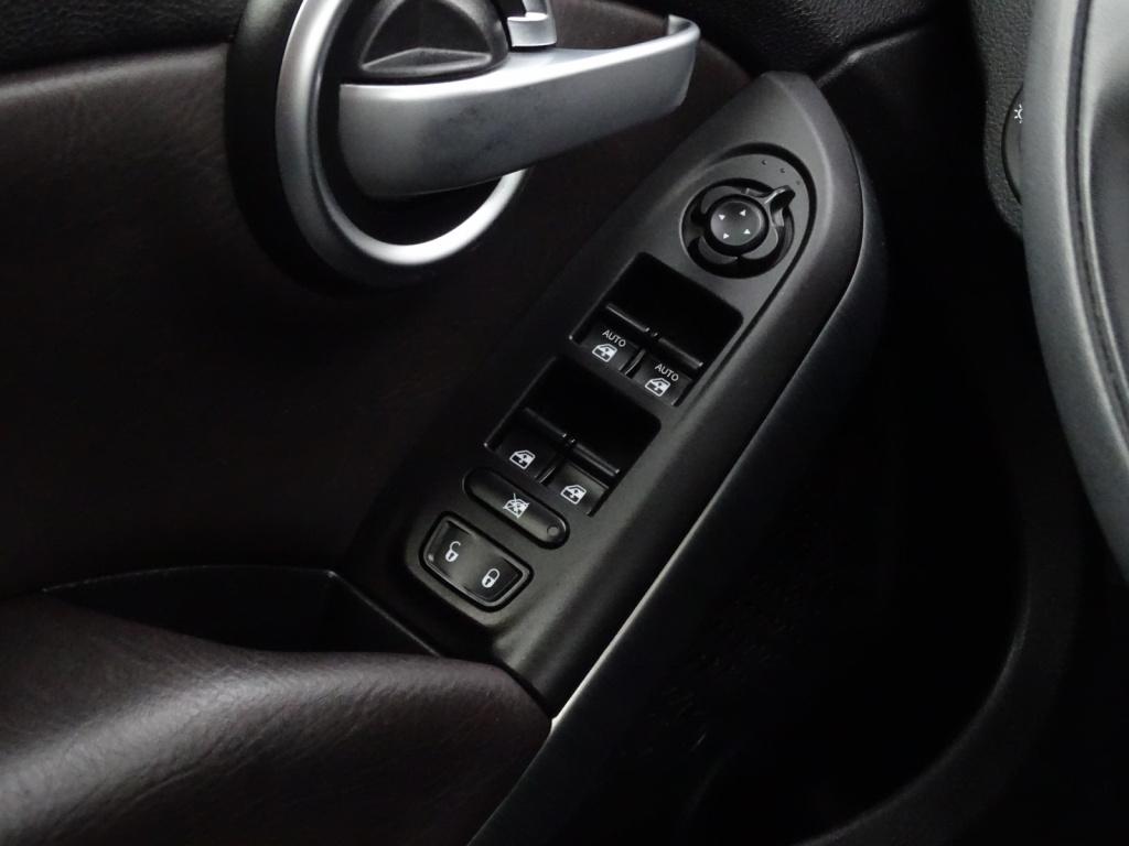 Fiat 500x 1.4 turbo multiair lounge | bi xenon | navi | bluetooth | trekhaa
